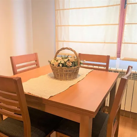 Apartamento La Losa * Oviedo